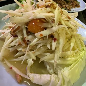 Ruen Pair - Papaya Salad - Thai Near Me - Los Angeles, California Ruen Pair - Papaya Salad - Thai Near Me - Los Angeles, California