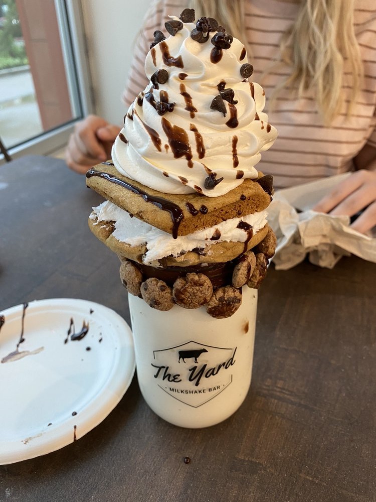 THE YARD MILKSHAKE BAR 55 Photos & 31 Reviews 1055 N High St
