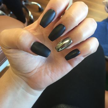 Leah's Nail Shop - Love my new nails!! Thanks to Leah! - Nail Salons Near Me - Carson, California