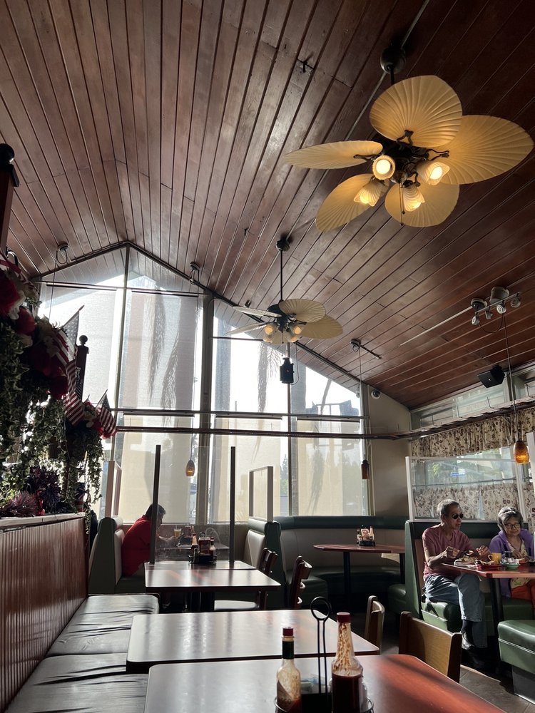 Sunrise Café