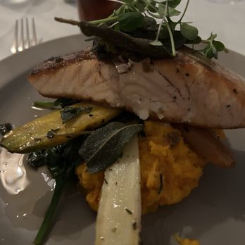 Centro 336 - Salmon - Steakhouses Near Me - Hampton Bays, New York