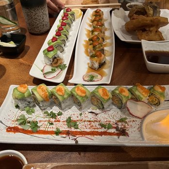 Tane Vegan Izakaya - Veggie Tempura on the top right - Vegan Near Me - Berkeley, California