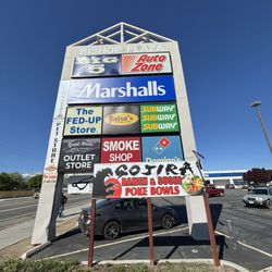 Bishop Plaza - Bishop Plaza Sign
