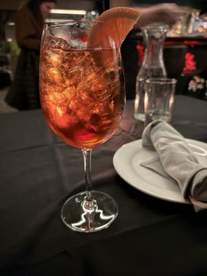 Carina Lounge by null