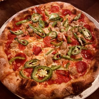 Woodhaus - Sausage pizza with jalapeños - Pizza Near Me - Yucaipa, California Woodhaus - Sausage pizza with jalapeños - Pizza Near Me - Yucaipa, California