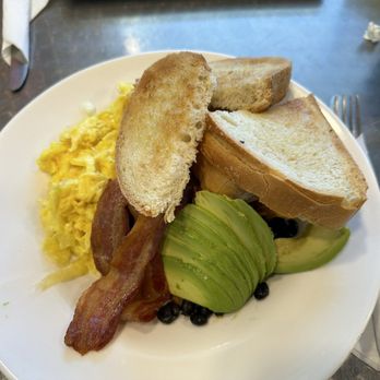 Breakaway Bistro - Tex-Mex breakfast plate. Mix it up and it's amazing. - Breakfast & Brunch Near Me - Avon, Connecticut