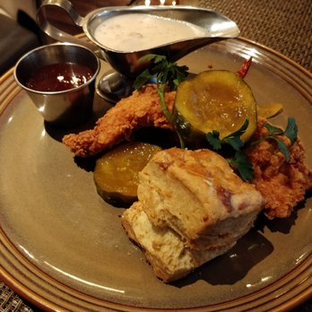 Roanoke - Southern fried chicken - Cocktail Bars Near Me - Chicago, Illinois Roanoke - Southern fried chicken - Cocktail Bars Near Me - Chicago, Illinois