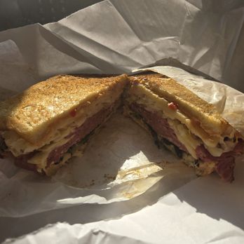 Lottie and Zulas - Reuben on sourdough - Breakfast & Brunch Near Me - Portland, Oregon Lottie and Zulas - Reuben on sourdough - Breakfast & Brunch Near Me - Portland, Oregon