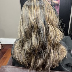 Mallory Lane Salon & Gallery