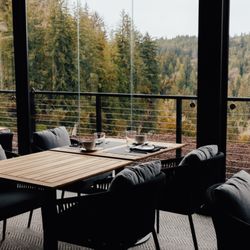 The Restaurant & Terrace Bar - Pergola views