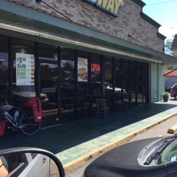 Subway - a car parked in front of a subway restaurant - Fast Food Near Me - La Grange, Texas Subway - a car parked in front of a subway restaurant - Fast Food Near Me - La Grange, Texas