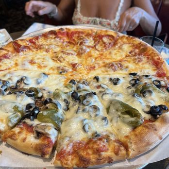 Chi Chi's Pizza - Pizza - Pizza Near Me - Northridge, California Chi Chi's Pizza - Pizza - Pizza Near Me - Northridge, California