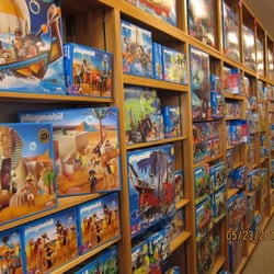 Classic Toys - Classic Toys carries the full line of Playmobil