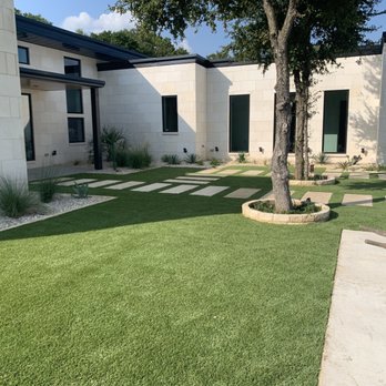 Hoyscapes - Artificial turf & xeriscaping. - Landscaping Near Me