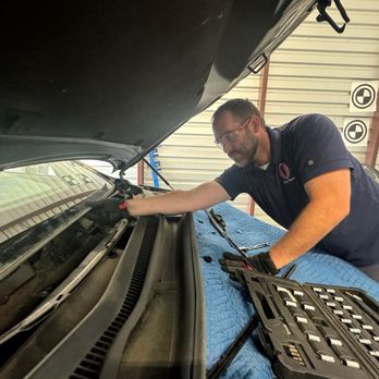 Optic-Kleer - Windshield Installation & Repair Near Me Optic-Kleer - Windshield Installation & Repair Near Me