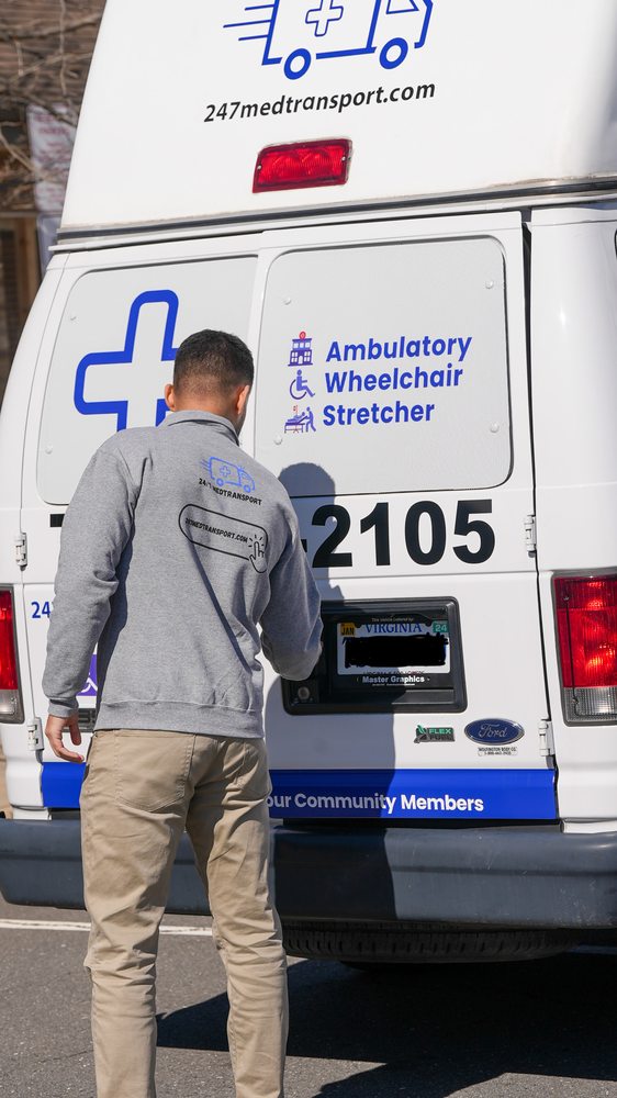 24/7 MEDTRANSPORT Updated October 2024 400 N Washington St, Falls