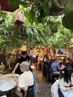 The Churchill Arms, Kensington by null
