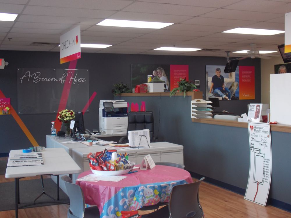 VERSITI BLOOD CENTER OF ILLINOIS 6296 Northwest Hwy, Crystal Lake