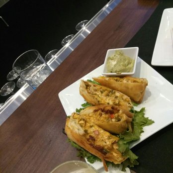 Maggie McFly's - New American Near Me - Virginia Beach, Virginia