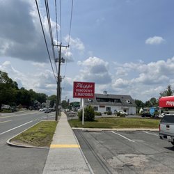 Phipps Liquor - New sign (way overdue-trust me)
