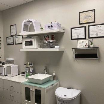 AfterGlow - Skin Care Near Me - Houston, Texas AfterGlow - Skin Care Near Me - Houston, Texas