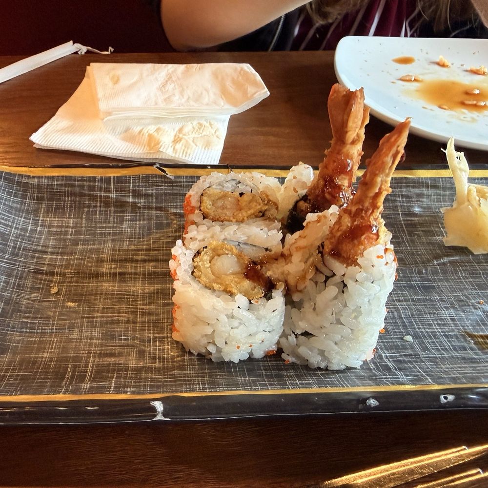 Sushi King - 100. Shrimp Tempura Roll - Japanese Near Me - Richmond, Virginia