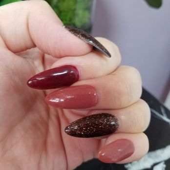 V Nails - Nail Salons Near Me - Delray Beach, Florida V Nails - Nail Salons Near Me - Delray Beach, Florida