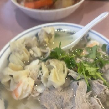 Luu New Tung Kee Noodle - Won ton combination - Chinese Near Me - Milpitas, California Luu New Tung Kee Noodle - Won ton combination - Chinese Near Me - Milpitas, California
