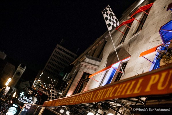 Winnie's Bar Restaurant by null