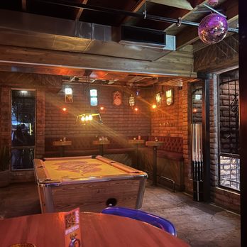 LUCKYS INDOOR OUTDOOR - Updated February 2026 - 191 Photos & 149