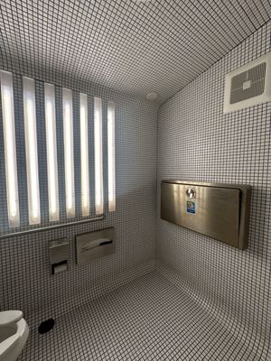 How's It Going To End? by null