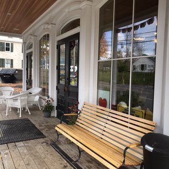 Owen’s General Store - Grocery Near Me - Lincolnville, Maine