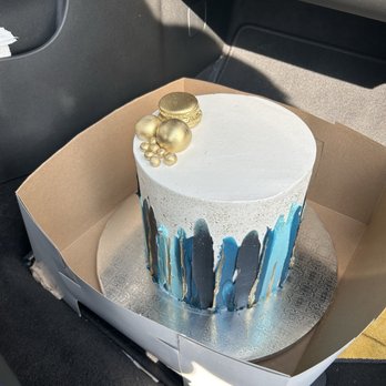 Amy's Pastry - Bakeries Near Me - Montebello, California