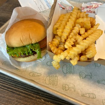Shake Shack Old Town - Fast Food Near Me - Dallas, Texas Shake Shack Old Town - Fast Food Near Me - Dallas, Texas