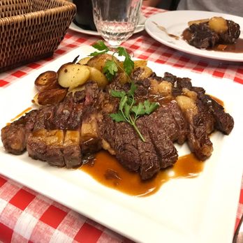 Chez Fernand - The beef was *chef's kiss* - French Near Me - Paris, 75