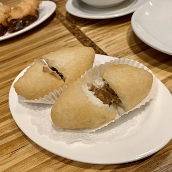 Little Bird Dim Sum - Fried sweet rice cakes - Dim Sum Near Me - Vancouver, British Columbia Little Bird Dim Sum - Fried sweet rice cakes - Dim Sum Near Me - Vancouver, British Columbia