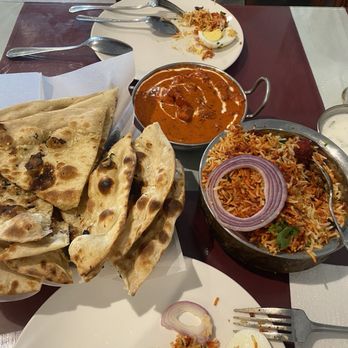 Grand Taj - Chicken, biryani, boneless , butter chicken, and with delicious garlic butter naan - Indian Near Me - Riverside, California