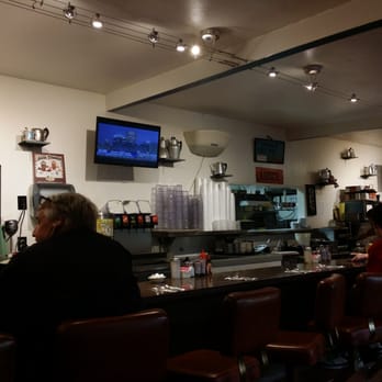 Fallbrook Cafe - Cafes Near Me - Fallbrook, California