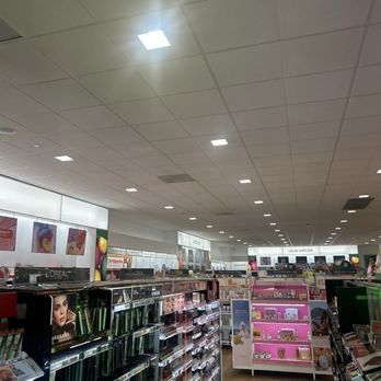 Ulta Beauty - Hair Salons Near Me - San Diego, California Ulta Beauty - Hair Salons Near Me - San Diego, California