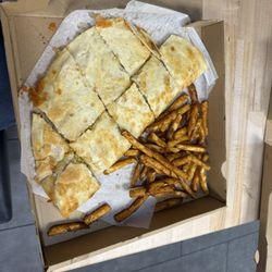 Savana Cafe & Grill - Chicken quesadilla and fries