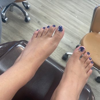Sassy Nails - Pedicure - Nail Salons Near Me - Stockton, California