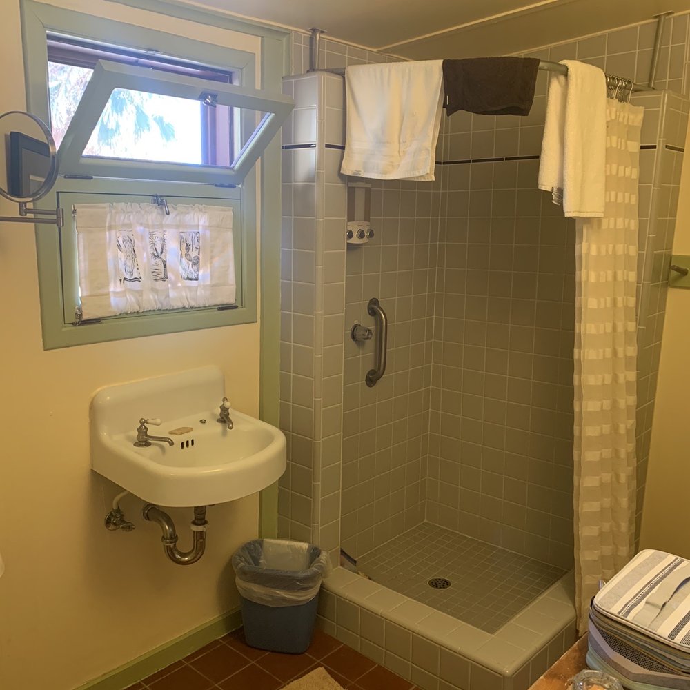 29 Palms Inn - Old style bathroom is very functional (except lack of electrical outlets) - New American Near Me - 29 Palms, California