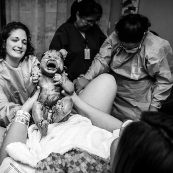 Sojourning Birth - Birth photography in McAllen, Texas. - Session Photography Near Me