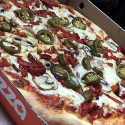 Pizza Pizza - Mushrooms, jalapeños and sweet red peppers