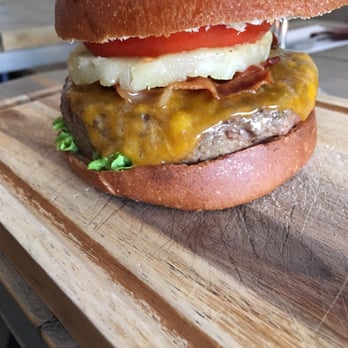Burgerclub - Diners Near Me - Rotterdam, ZH