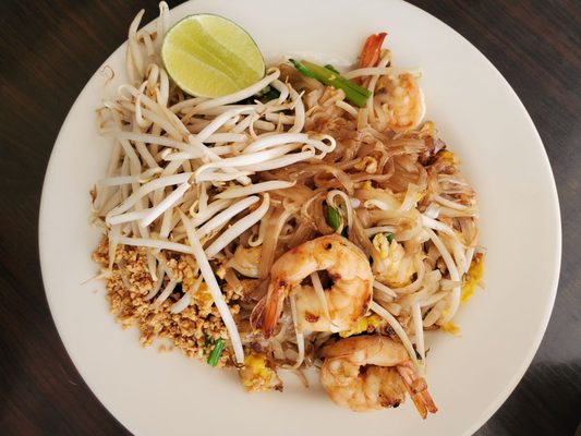 Crispy Pork Gang Thai Restaurant by null