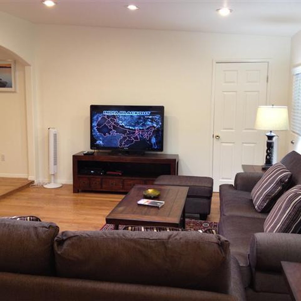 HB Cottages - Vacation Rentals Near Me - Huntington Beach, California HB Cottages - Vacation Rentals Near Me - Huntington Beach, California