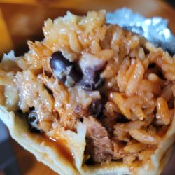 Los Amigos Taqueria - Spicy chicken burrito