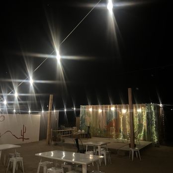 Más o Menos - Cocktail Bars Near Me - Joshua Tree, California