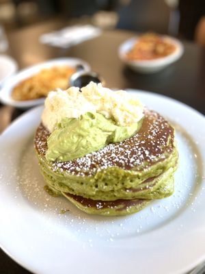 Bea Bea's by null Bea Bea's by null